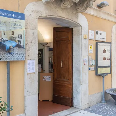 Apartment Sweet Manthone